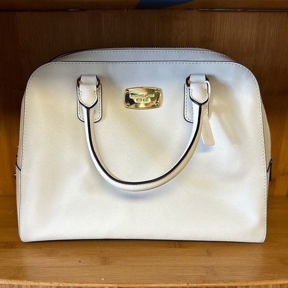 Michael Kors White Handbag - Picture 1 of 2